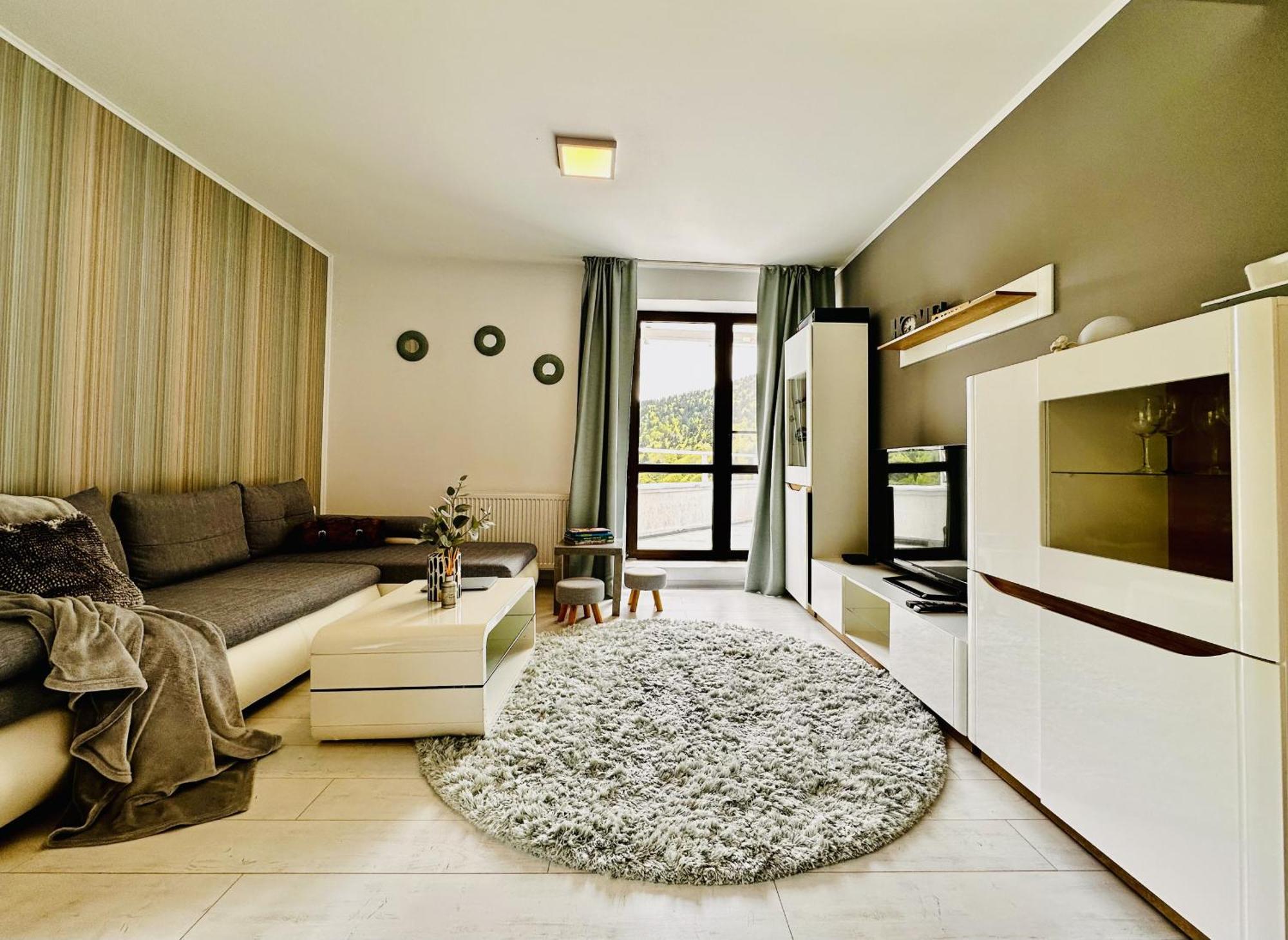 Sky Is The Limit Apartment Sinaia Bagian luar foto
