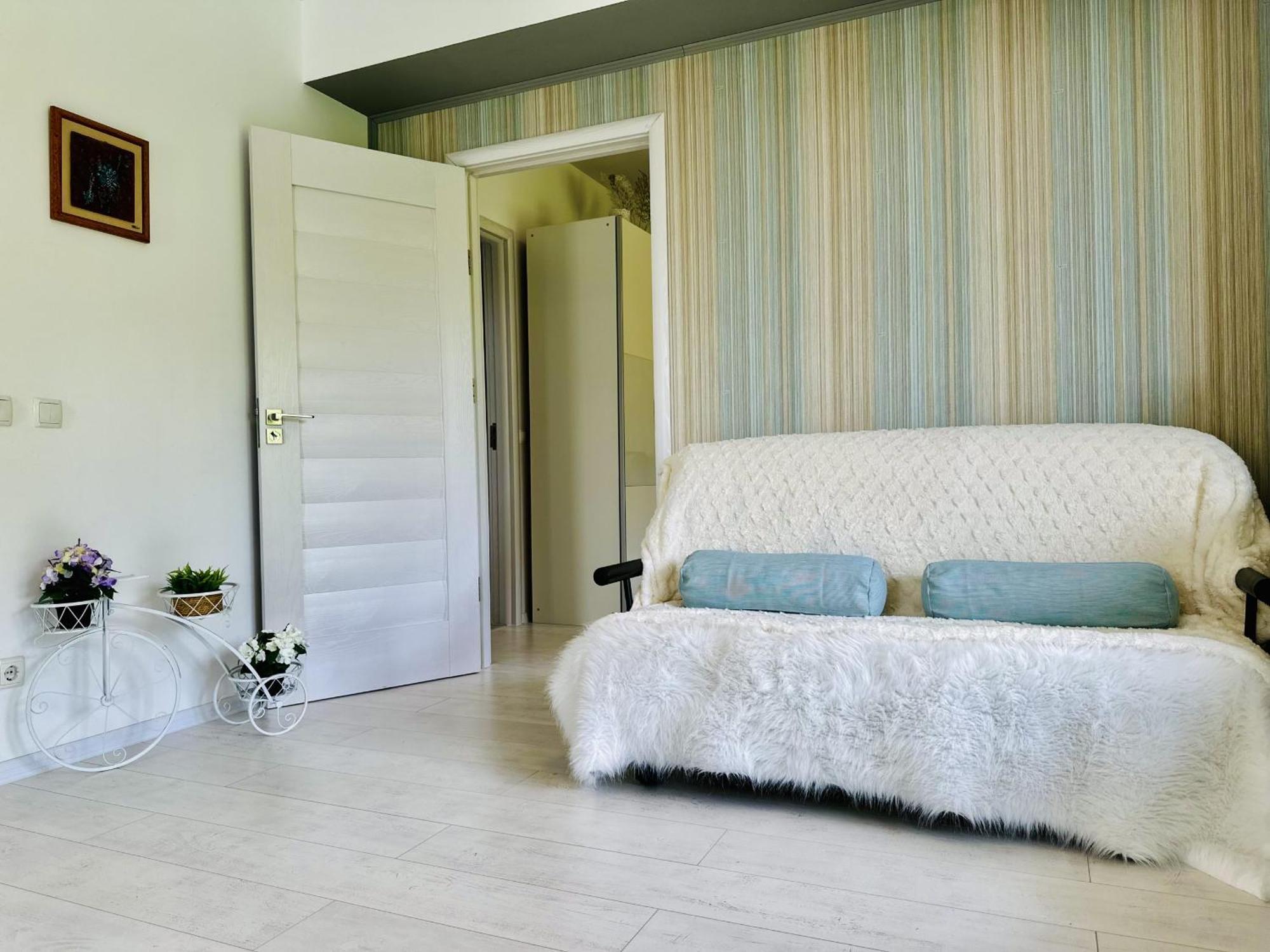 Sky Is The Limit Apartment Sinaia Bagian luar foto